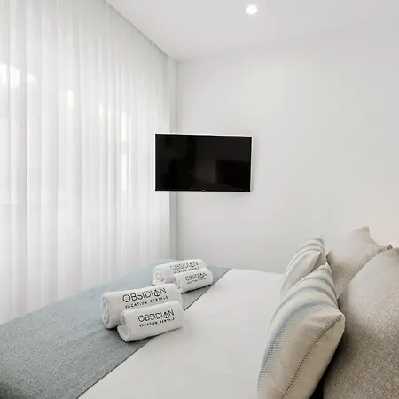 Obsidian Atico Tajinaste * سانتا كروز دي تينيريف